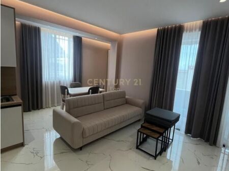 Appartamento 2+1 In Affitto nel Centro Golem, Durrës !