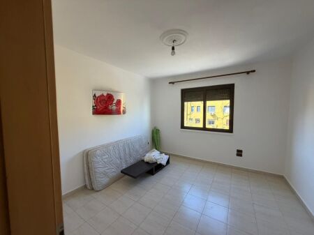 Jepet me qera 1+1 pran vala park