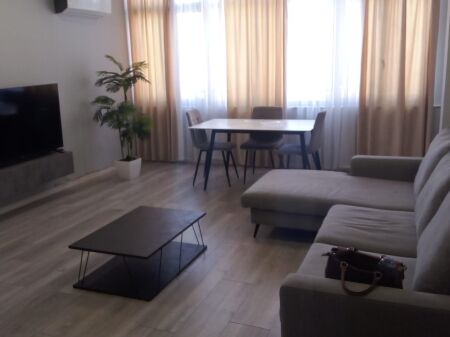 🏡 Shitet Apartament 2+1 📍 Rruga Frosina Plaku