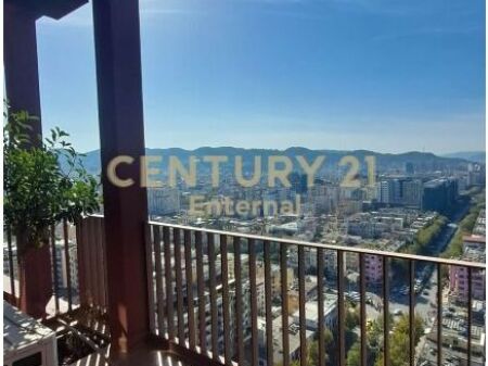 Office 2+1+Parking for rent at Garden Building