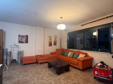 🏠FOR RENT Apartment 1+1 📍Willson Square 🏢9th floor, with elevator 💶Price: 60,000 Leke/Month