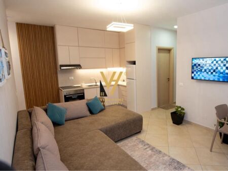 SHITET APARTAMENT 1+1+BLK TE UJI I FTOHTE, VLORE 165.000 EURO