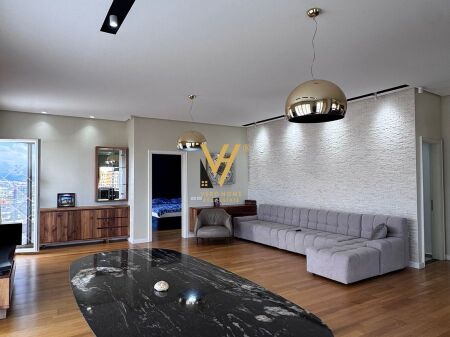 AFFITTASI APPARTAMENTO 2+1+2+BLK VICINO AL GIARDINO BOTANICO 2.000 EURO