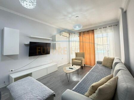 Affitto, Appartamento 2+1+2, Unaza e Re, Tirana.