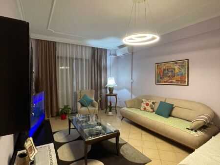 Apartment 2+1+2 for rent - near Garden Building, Kavajës Street