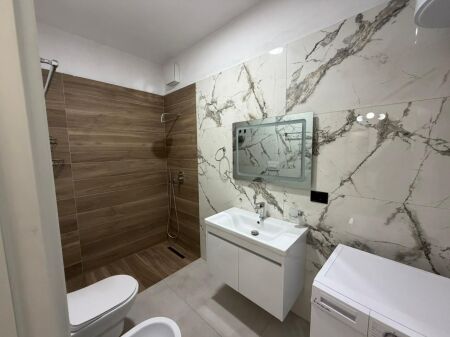 Vilë në shitje në Rolling Hills