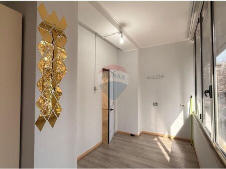 Zyrë - Për Qira - Bllok,Rruga Sami Frashëri, Tiranë ID: 530261084-50