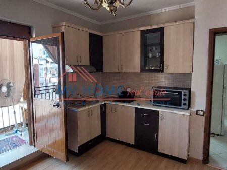 Apartament 1+1 Me Qera Pazari i Ri Tirane