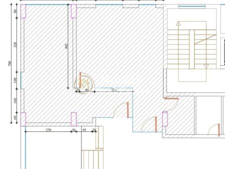 Qera | Ambjent Biznesi | Rruga e Dibrës | 700 €/muaj
