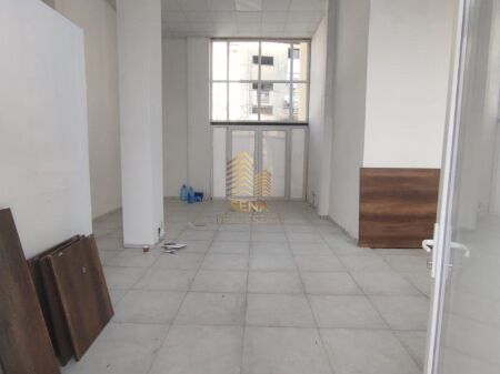 Shitet, Ambient biznesi ,Oxhaku, 222,000 Euro