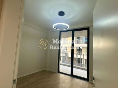 Rent | Business Premises | Mine Peza Street — Golden Tower Residence | 800 €/month