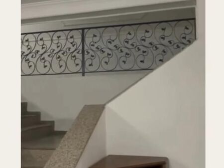 The first floor of a 3-story villa in the German Villas area is for rent.