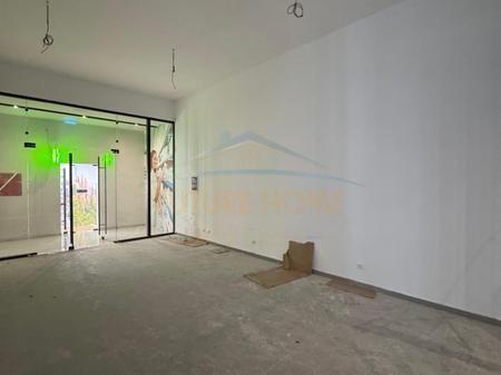 Shitet, Ambient Biznesi, Garden Building, Tiranë.