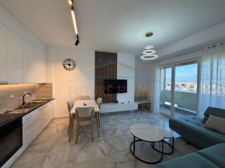 Affitto, Appartamento 1+1, Complesso Golden Park, Tirana