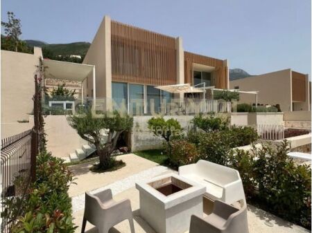 VENDESI APPARTAMENTO 2+1 IN "GREEN COAST RESORT", DHERMI