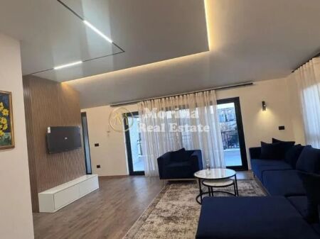 Qera | Vilë 2 + 1 | Laprakë | 900 €/muaj