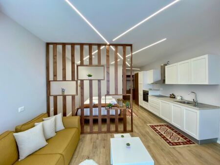 Studio apartment for rent, Pharmacy 10!