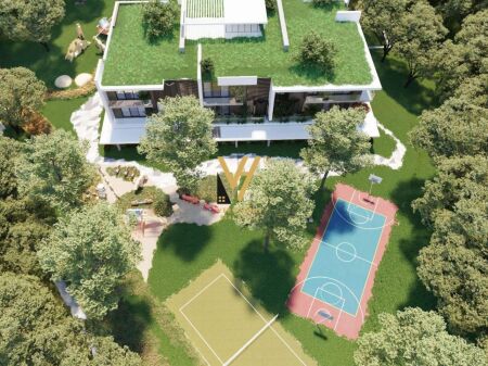 VILLA DI LUSSO SU 3 PIANI IN VENDITA AL LAGO DIAMOND, LAGO ASCIUTTO 766.500 EURO