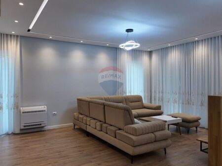 IN AFFITTO, VILLA SEMINDIPENDENTE, FRESKU.