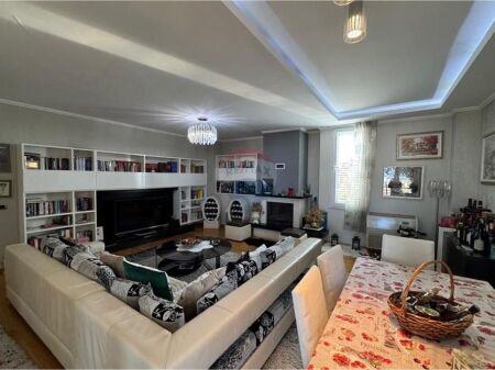 Penthouse 4+1+2 with veranda, Ali Demi