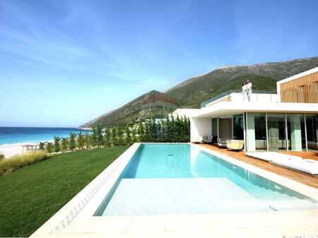 Vile ne Shitje -Palase