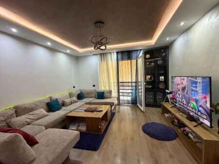 📌Apartament 2+1 në Shitje  – Komuna e Parisit