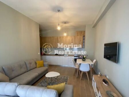 Qera | Apartament 1 + 1 | Shkolla e Kuqe | 650 €/muaj