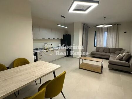 Affitto | Appartamento 2 + 1 | Kristal Center | 750 €/mese