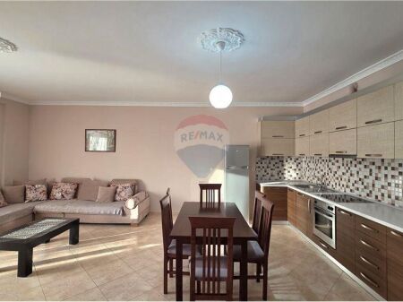 Apartament 2+1 ne shitje , Skele