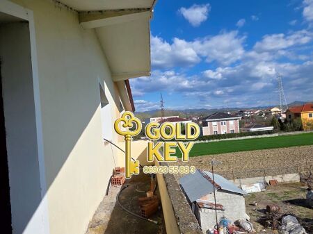 🏢✨ SHITET VIL 3-KATËSHE NË ZONËN E SHIJAKUT ✨🏢