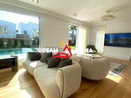 Super Ville di Lusso+Piscina in Affitto a Mjull Bathore, Residenza Elysium (ID 4251441)