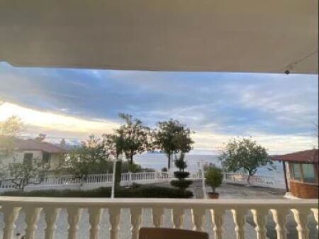 🏨 SHITET HOTEL NE VLORË TEK UJI I FTOHTE