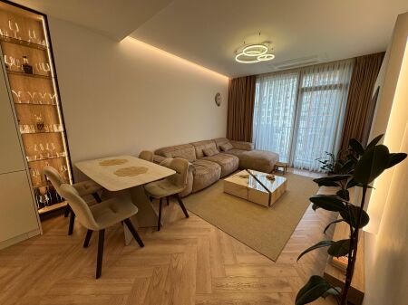 Shitet super apartament 3+1+2 tek Lake view Residences, Rruga e Kosovareve