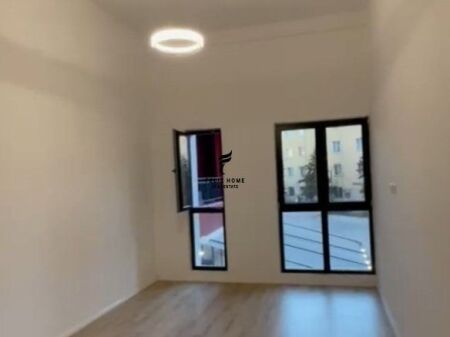 SHITET APARTAMENT 2+1+2 RRUGA E DIBRES 270.000 EURO FH-66060