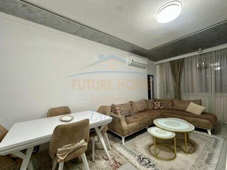 Rent, Apartment 2+1+2 Unaza e Re, Tirana