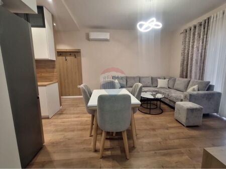 Apartment 1+1+parking space for rent Zogu i Zi