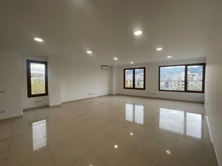 Office For Rent at Hilton Garden Inn, Delijorgj