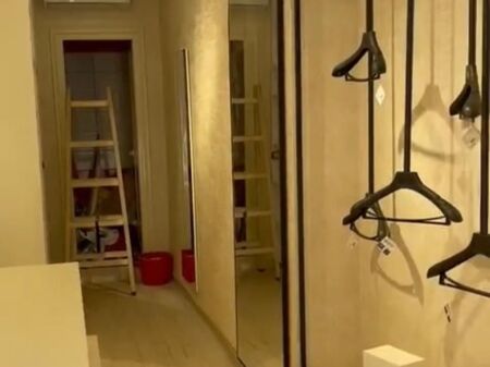 NEGOZIO IN VENDITA VICINO A MYSLYM SHYRI