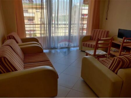 Apartament 1+1 me qira Kopshti Zologjik!