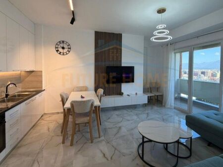 Affitto, Appartamento 1+1, Complesso Golden Park, Tirana