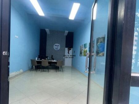 SHOP FOR RENT 40 M2 ASTIR 50,000 LEKE FH-65981