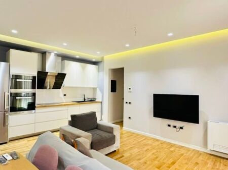 1+1 apartment for rent near the Botanical Garden near the Mosque!