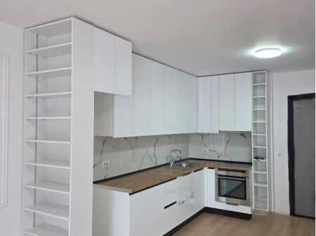 Apartment 2+1+ parking space for rent in Kombinat
