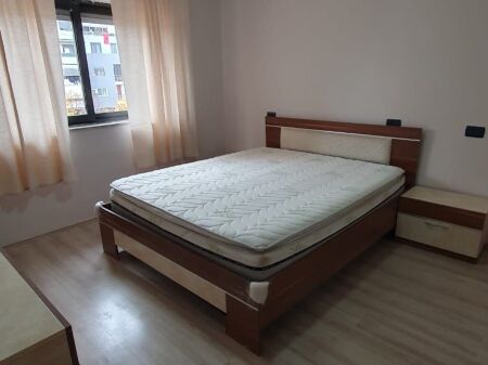 Affittasi Appartamento 1+1+1 Balcone