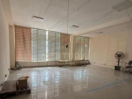 Multifunctional commercial space for rent