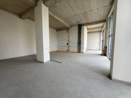 Affitto, Locale Commerciale, Ali Demi, Tirana.