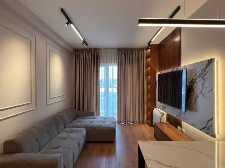 Shitet apartament 1+1 luksoz në Residencën Henke, përballë Amerikan 3