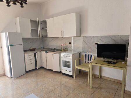 Jepet me qera apart 2+1 te Rr. E Durresit