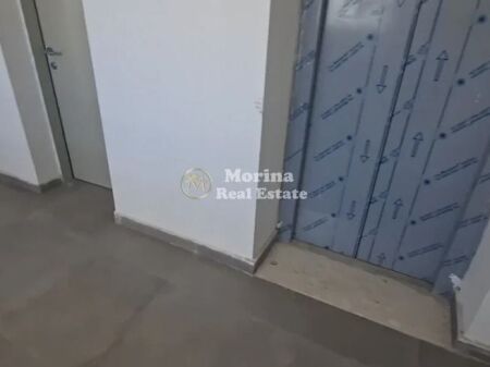 Affitto | Locale Commerciale | Via 5 Maggio | 600 €/mese