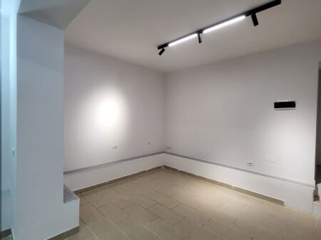 Business Premises for Rent – Siri Kodra Street